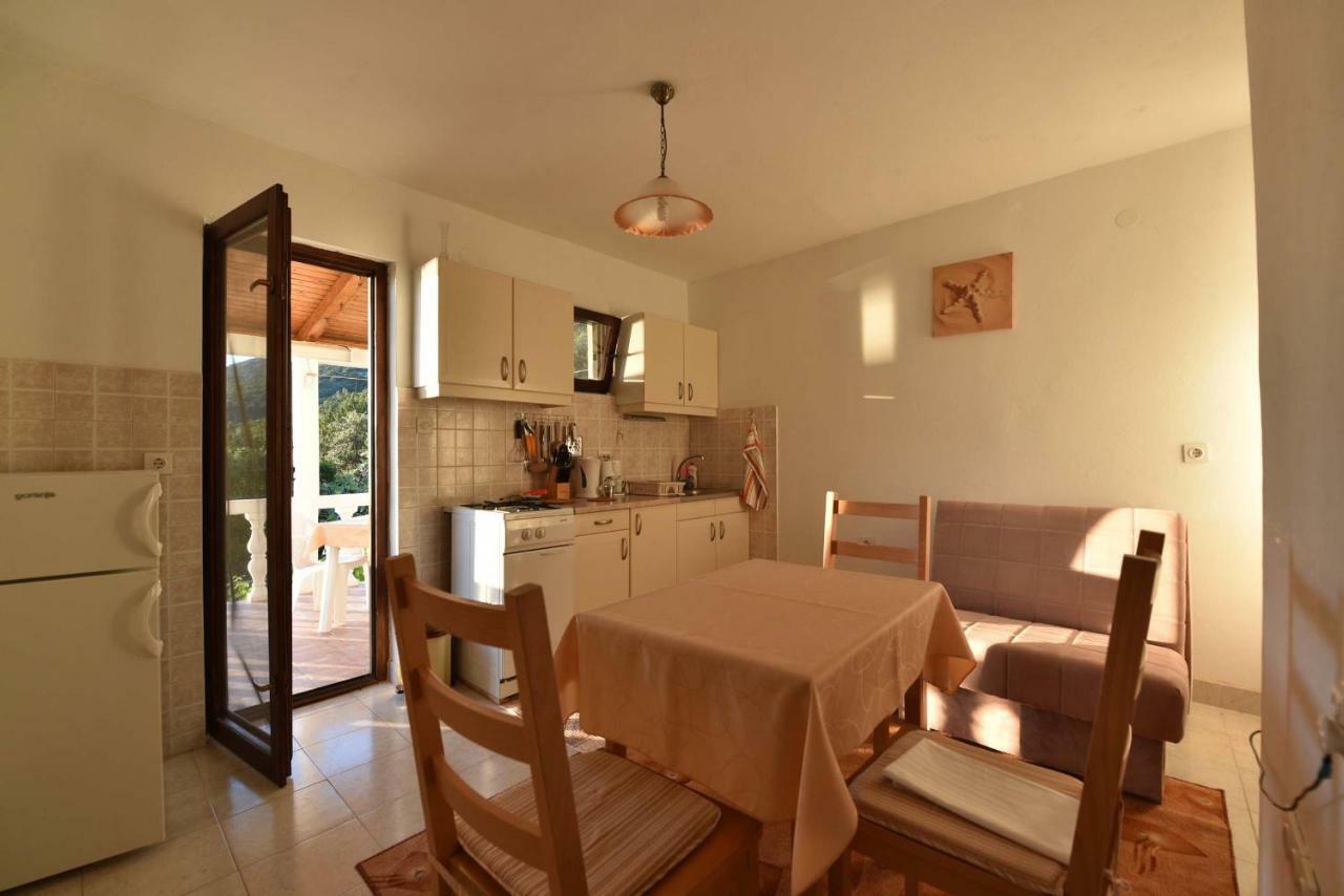 Apartmani Marko Gdinj 外观 照片