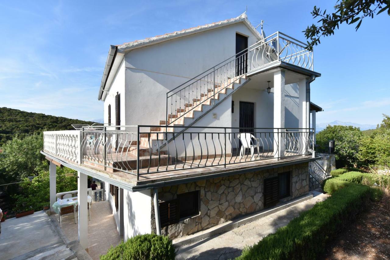 Apartmani Marko Gdinj 外观 照片